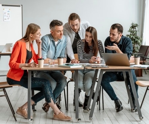 businesspeople-meeting-office-working-together_23-2148908923-1 (3)